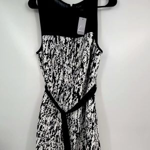 Lane Bryant Women's Size 18 Black White Sleeveless Round Neck Mesh Top Dress $74